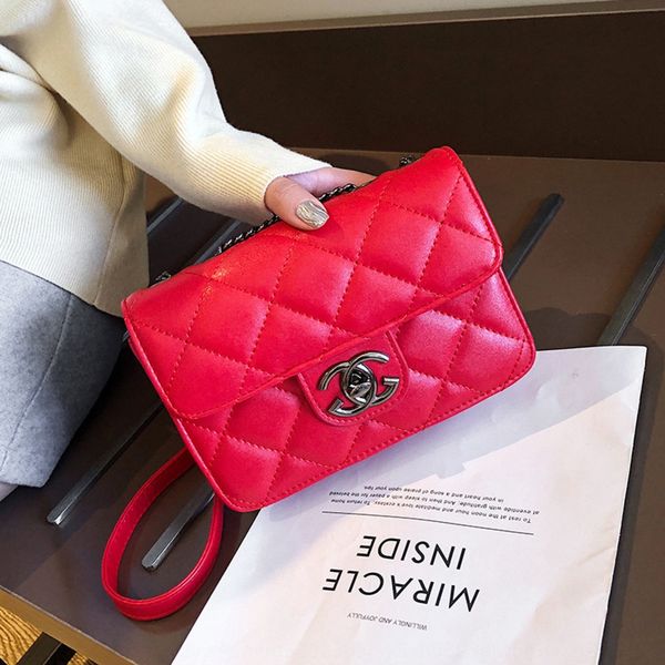 2019 new fashion embroidery all-match atmospheric chain small square shoulder small square women's backpack casual shoulder bag messeng
2019 new fashion embroidery all-match atmospheric chain small square shoulder small square women's backpack casual shoulder bag messeng
