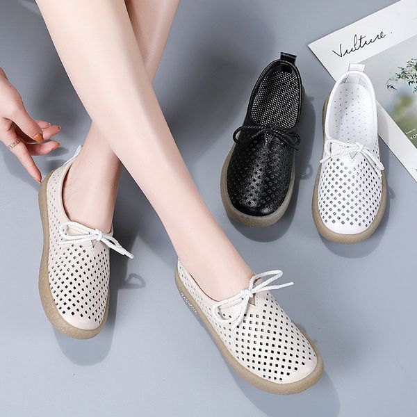 2020 new genuine leather hollow out women ballet flats mothers' soft bottom slip on shallow shoes woman solid casual shoes, Black
2020 new genuine leather hollow out women ballet flats mothers' soft bottom slip on shallow shoes woman solid casual shoes, Black