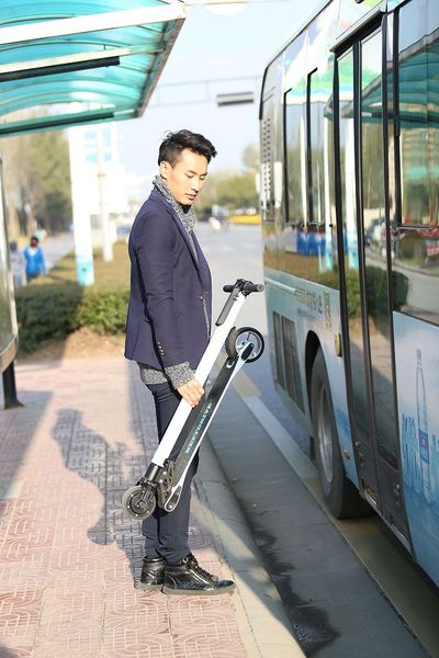 aluminum/alloy hoverboard smart two wheel mini folding electric scooter electric skateboard lithium battery led light e-bike with ce & rohs
aluminum/alloy hoverboard smart two wheel mini folding electric scooter electric skateboard lithium battery led light e-bike with ce & rohs