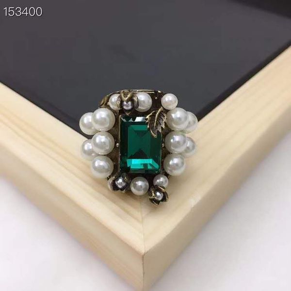 europe and the united states sell new designer female style pearl ring luxury designer and jewelry women ring, Silver 
europe and the united states sell new designer female style pearl ring luxury designer and jewelry women ring, Silver