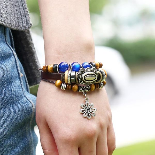 charm bracelets 2021 vintage leather bracelet braided bangle for men in adjustable jewellery women creative student wristband, Golden;silver
charm bracelets 2021 vintage leather bracelet braided bangle for men in adjustable jewellery women creative student wristband, Golden;silver