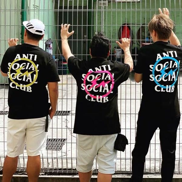 2020 butterfly sakura letters short-sleeved printing beauty tide male and female student couple t-shirt, White;black
2020 butterfly sakura letters short-sleeved printing beauty tide male and female student couple t-shirt, White;black