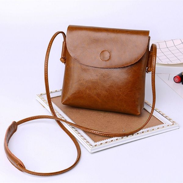 2020 new solid colour vintage split leather flap mini crossbody bags for women messenger bags ladies purses
2020 new solid colour vintage split leather flap mini crossbody bags for women messenger bags ladies purses