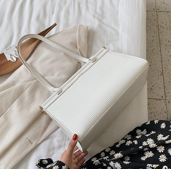 2020 women totes lady handbags senior shoulder bags large capacity shopping bag
2020 women totes lady handbags senior shoulder bags large capacity shopping bag