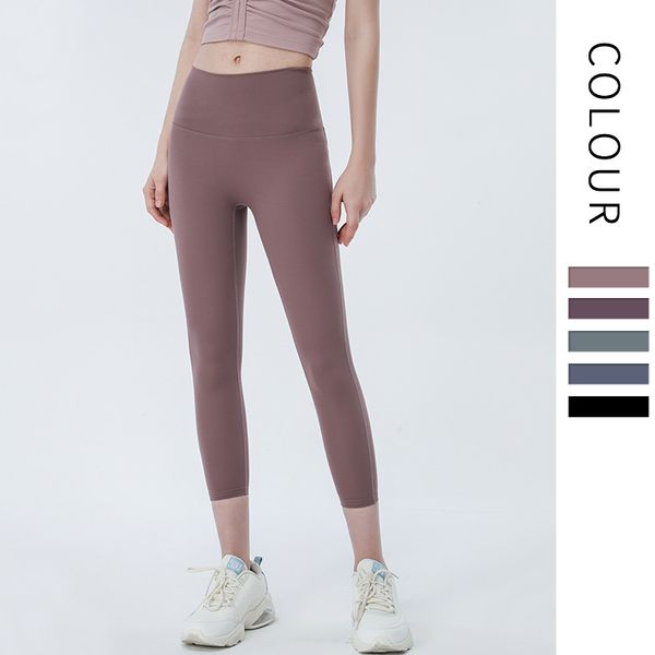 yoga outfits naked-feel fabric sport gym tights cropped pants women fitness calf workout leggings with back pocket no embarrassing lines, White;red
yoga outfits naked-feel fabric sport gym tights cropped pants women fitness calf workout leggings with back pocket no embarrassing lines, White;red