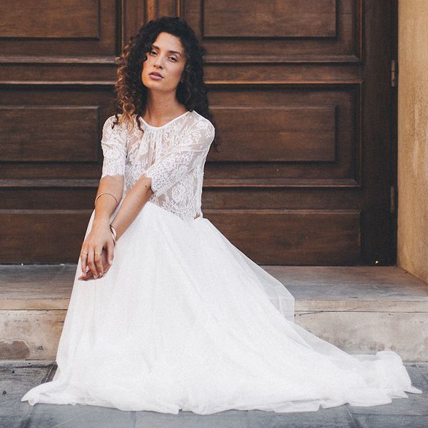 beach wedding dress two pieces scoop half sleeve a-line lace white ivory floor length bride dress wedding gown vestido de noiva
beach wedding dress two pieces scoop half sleeve a-line lace white ivory floor length bride dress wedding gown vestido de noiva