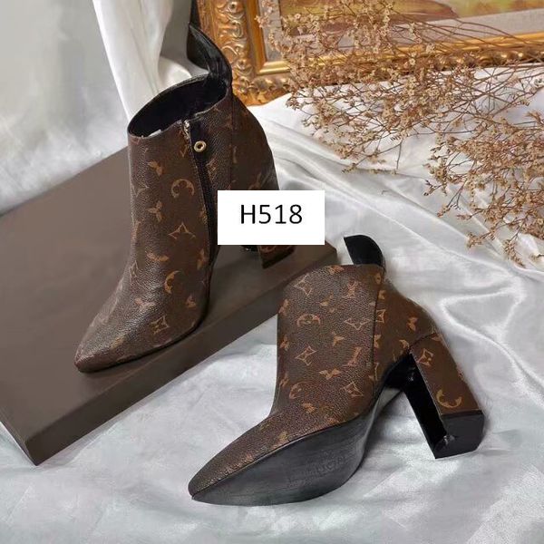 последние женская ботильоны matchmake low boot мода женская обувь ботильоны 1a5lml leather boot женщины boots бесплатная доставка, Black
последние женская ботильоны matchmake low boot мода женская обувь ботильоны 1a5lml leather boot женщины boots бесплатная доставка, Black