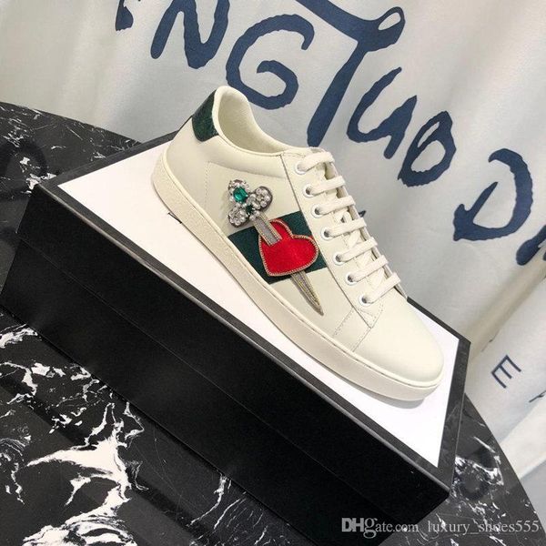 2020 latest handmade casual shoes couple casual shoes fashion trend comfortable shoe size 35-45 type 39745400696
2020 latest handmade casual shoes couple casual shoes fashion trend comfortable shoe size 35-45 type 39745400696