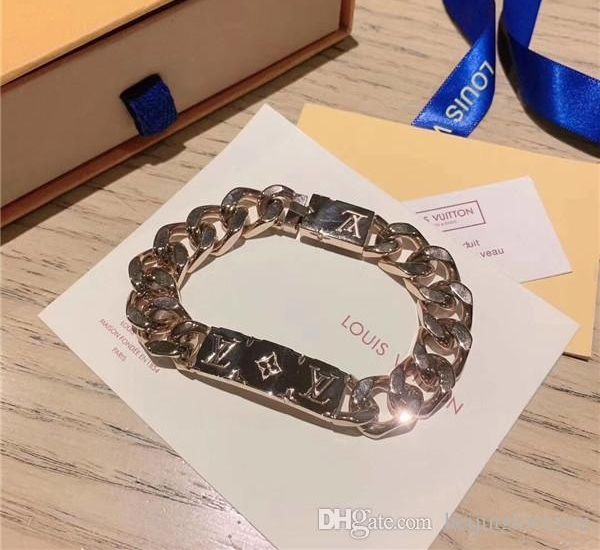 new fashion gold-plated stainless steel chain bracelets for men and women wristband pattern jewelry party club couple gifts with box, Golden;silver
new fashion gold-plated stainless steel chain bracelets for men and women wristband pattern jewelry party club couple gifts with box, Golden;silver