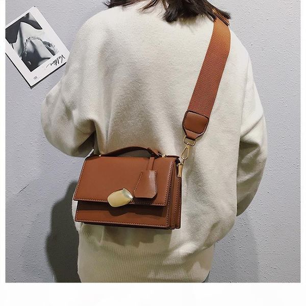 designer-new fashion lady shoulder bag wide shoulder strap women messenger bags handbags designer handbag sanyuan 12
designer-new fashion lady shoulder bag wide shoulder strap women messenger bags handbags designer handbag sanyuan 12