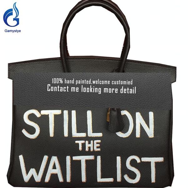 2020 custom letter still on wait lish handbag gold hardware genuine leather handle bag messenger shoulder bag luxury classic
2020 custom letter still on wait lish handbag gold hardware genuine leather handle bag messenger shoulder bag luxury classic