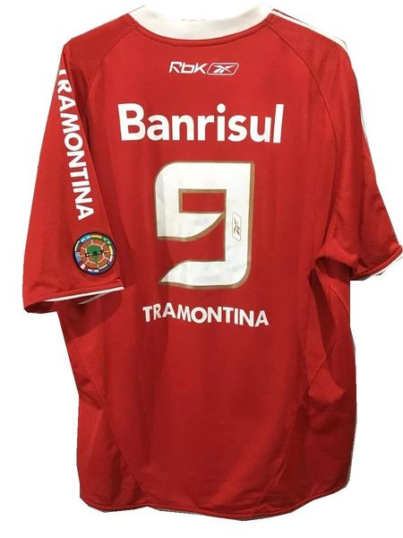 06 retro classic sc internacional 2006 soccer jerseys 06 retro football shirt men kids s-2xl, Black;yellow
06 retro classic sc internacional 2006 soccer jerseys 06 retro football shirt men kids s-2xl, Black;yellow