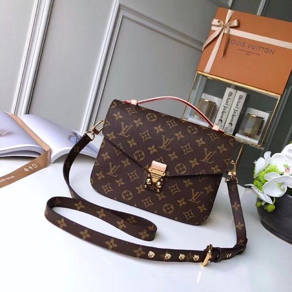 2020 classic louis bag leather vuitton women's handbag designer luxury louis v shoulder bags crossbody bag
2020 classic louis bag leather vuitton women's handbag designer luxury louis v shoulder bags crossbody bag