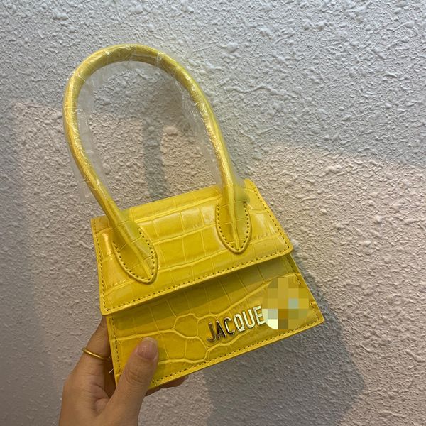 оптовая конструктор jacquemus mini багет новый стиль крокодил шаблон закрылков сумка талии женщины простой одно плечо сумка малый размер 14
оптовая конструктор jacquemus mini багет новый стиль крокодил шаблон закрылков сумка талии женщины простой одно плечо сумка малый размер 14