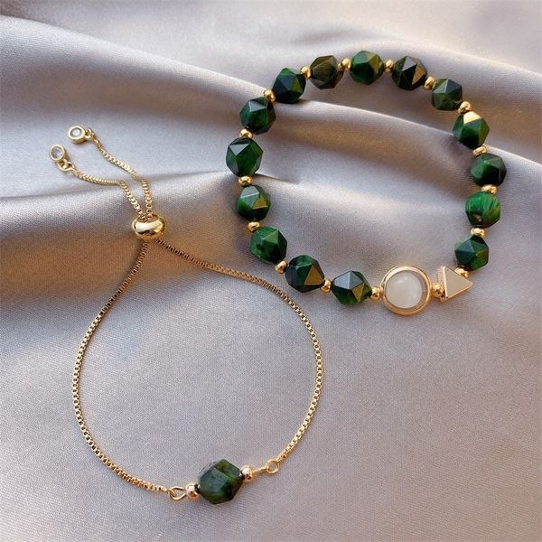 new creativity light luxury green gem bracelet korean simple personality niche design bracelet adjustable, Black
new creativity light luxury green gem bracelet korean simple personality niche design bracelet adjustable, Black