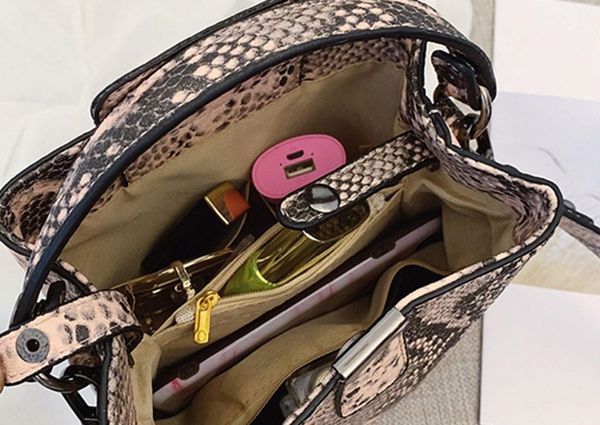 women bucket bag 2020 snake print pattern square leather bags ladies handbag shoulder fashion wild shoulder messenger bags #l5 cx200813
women bucket bag 2020 snake print pattern square leather bags ladies handbag shoulder fashion wild shoulder messenger bags #l5 cx200813