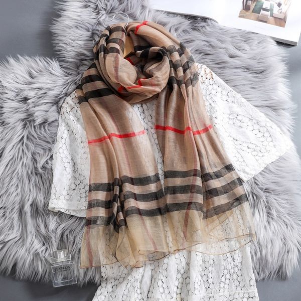 silk scarf silk scarf women's long wool all-match thin type spring and autumn classic plaid shawl hijab woman, Blue;gray
silk scarf silk scarf women's long wool all-match thin type spring and autumn classic plaid shawl hijab woman, Blue;gray