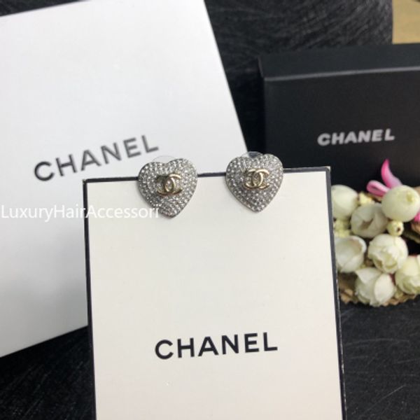2020 fashion jewelry ladies earrings with party dresses jewelry charm gorgeous stud earrings xx064, Silver
2020 fashion jewelry ladies earrings with party dresses jewelry charm gorgeous stud earrings xx064, Silver