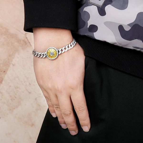2020 new men's bracelet, chinese tai chi gossip fashion 925 silver bracelet, Golden;silver
2020 new men's bracelet, chinese tai chi gossip fashion 925 silver bracelet, Golden;silver