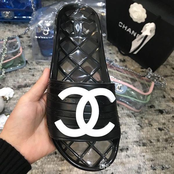 2020 latest handmade casual slippers ladies casual shoes fashion trend comfortable shoe size 35-40 type 397454006421a
2020 latest handmade casual slippers ladies casual shoes fashion trend comfortable shoe size 35-40 type 397454006421a