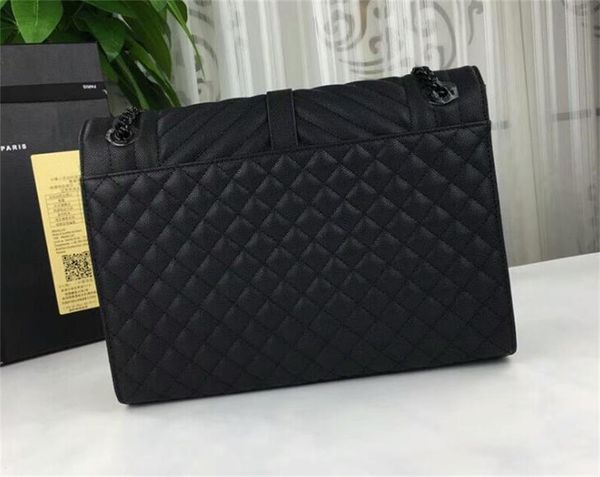 3a 487198 31cm large envelope bag in black mixed textured leather,calfskin leather,grosgrain lining,come with dust bag,ing
3a 487198 31cm large envelope bag in black mixed textured leather,calfskin leather,grosgrain lining,come with dust bag,ing