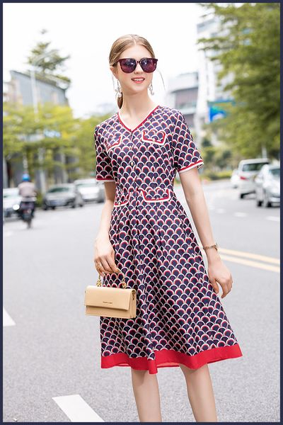 415 2019 spring summer flora print dres v neck knee length short sleeve panelld luxury fashion prom womens clothes jq, Black
415 2019 spring summer flora print dres v neck knee length short sleeve panelld luxury fashion prom womens clothes jq, Black