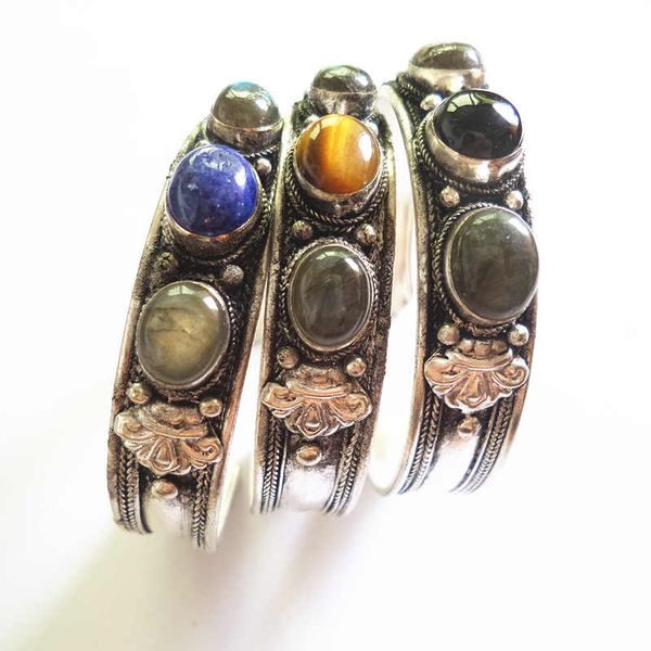 tibetan inlaid multi labradorite beads open cuff bangles tiger eye lapis lazuli nepal vintage jewelry bb-116, Black
tibetan inlaid multi labradorite beads open cuff bangles tiger eye lapis lazuli nepal vintage jewelry bb-116, Black