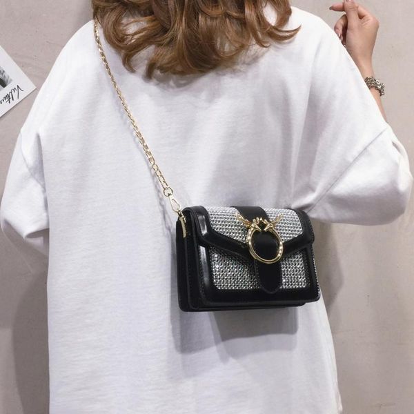 2020 new summer fashion chain diamond shoulder messenger bags niche designer women purse and handbags casual small square bags
2020 new summer fashion chain diamond shoulder messenger bags niche designer women purse and handbags casual small square bags