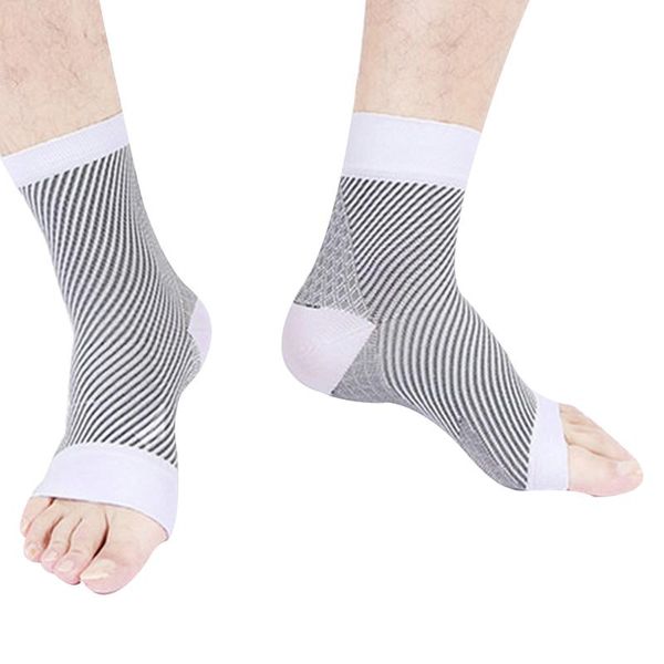 elastic plantar fasciitis relieves pain ankle pain relief outdoor sport sleeve compression running socks, Black
elastic plantar fasciitis relieves pain ankle pain relief outdoor sport sleeve compression running socks, Black