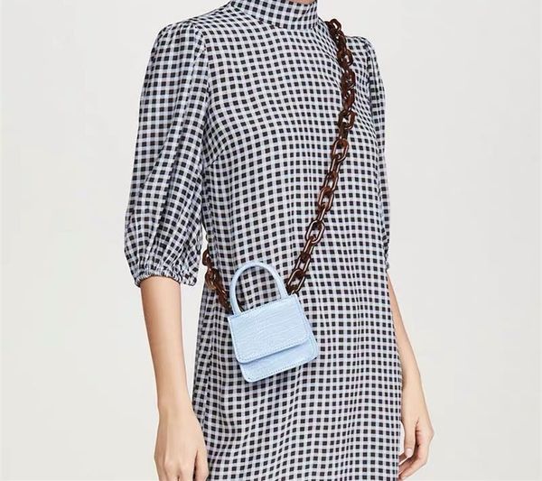 акриловые цепи сплошные цвета мини кожа pu crossbody сумки для женщин 2020 простые сумки женские сумки плеча дорожная сумка
акриловые цепи сплошные цвета мини кожа pu crossbody сумки для женщин 2020 простые сумки женские сумки плеча дорожная сумка