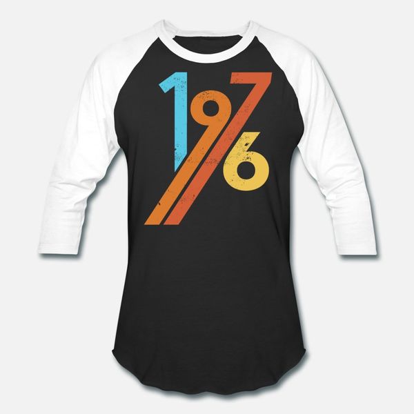 1976 vintage тенниска мужчин дизайн тройник рубашки плюс размер 3xl отдыха fit моды лета естественной рубашки
1976 vintage тенниска мужчин дизайн тройник рубашки плюс размер 3xl отдыха fit моды лета естественной рубашки
