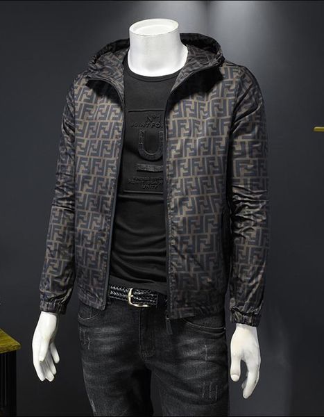 Mens designer jackets men hooded sweater fashion mens jacket letter printing winter jacket high end jacket Europe and America luxury coat
Mens designer jackets men hooded sweater fashion mens jacket letter printing winter jacket high end jacket Europe and America luxury coat