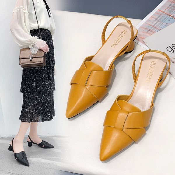 2020 new bag point toe loose shoes thick heel french word with sandals female 5 cm middle heel baotou women's shoes, Black
2020 new bag point toe loose shoes thick heel french word with sandals female 5 cm middle heel baotou women's shoes, Black
