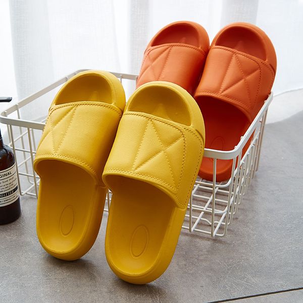 2020 new ladies sandals flat non-slip summer slippers bath slippers men's comfortable soft lovers shoes, Black
2020 new ladies sandals flat non-slip summer slippers bath slippers men's comfortable soft lovers shoes, Black