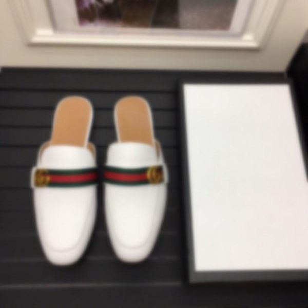designer classic leather multi-color metal decoration wild loafers lazy flat heel men's shoes
designer classic leather multi-color metal decoration wild loafers lazy flat heel men's shoes