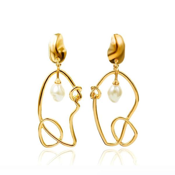 unique curved line earrings hollow out pendant pearl gold and silver fashion women party jewelry ear stud
unique curved line earrings hollow out pendant pearl gold and silver fashion women party jewelry ear stud