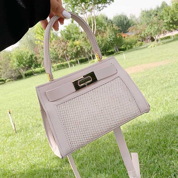 summer texture mini bag 2020 new fashion korean fashion woven ins handbag women's shoulder/crossbody bag
summer texture mini bag 2020 new fashion korean fashion woven ins handbag women's shoulder/crossbody bag