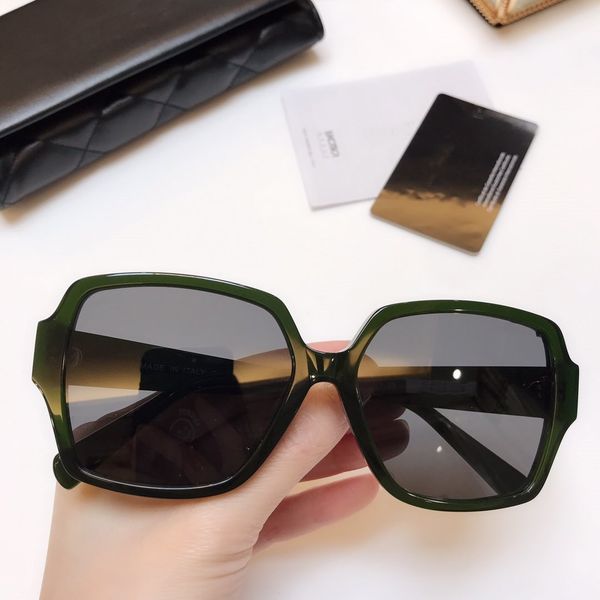 2020 new women fashion designer oversized frame sunglasses ch5412 specially designed star glasses uv400 protection come with box
2020 new women fashion designer oversized frame sunglasses ch5412 specially designed star glasses uv400 protection come with box