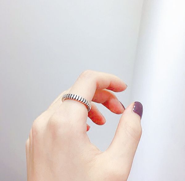 simple open finger rings for women girl korean thai silver color adjustable rings s-r409, Golden;silver
simple open finger rings for women girl korean thai silver color adjustable rings s-r409, Golden;silver