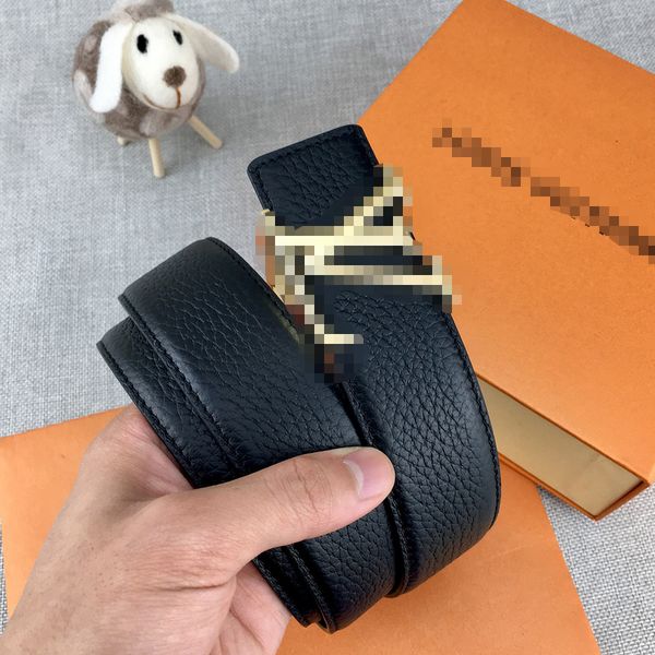 2020 designer belts for mens belts designer belt luxury belt real leather business belts women big gold buckle with original box 2080109b, Black;brown
2020 designer belts for mens belts designer belt luxury belt real leather business belts women big gold buckle with original box 2080109b, Black;brown