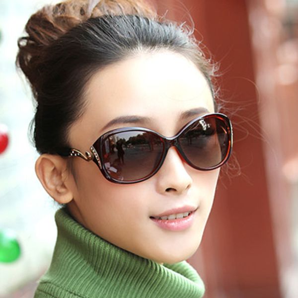 dankeyisi polarized women uv400 protection fashion sunglasses with rhinestone sun glasses female smwl, White;black
dankeyisi polarized women uv400 protection fashion sunglasses with rhinestone sun glasses female smwl, White;black