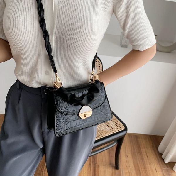 small stone pattern crossbody bags for women 2020 designer handbags pu leather shoulder messenger bags sac a main
small stone pattern crossbody bags for women 2020 designer handbags pu leather shoulder messenger bags sac a main