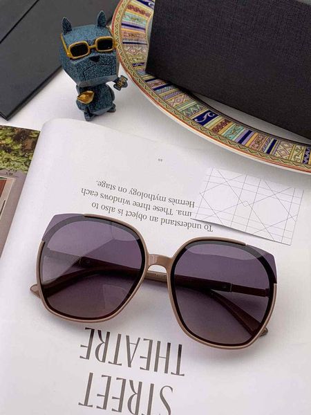 summer womens designer sunglasses woman brand goggle sunglasses uv400 d06088 2 colors highly quality designer sunglasses, White;black
summer womens designer sunglasses woman brand goggle sunglasses uv400 d06088 2 colors highly quality designer sunglasses, White;black