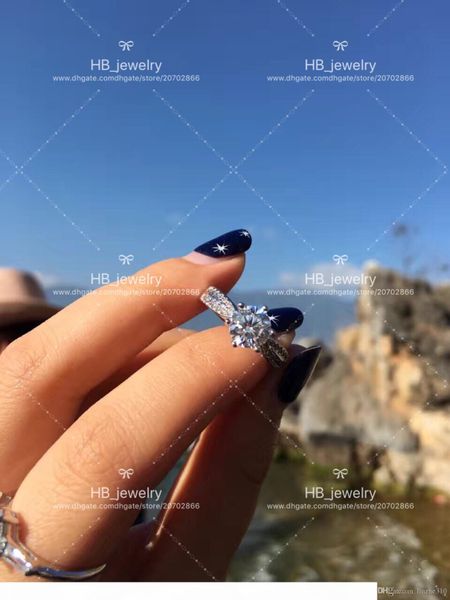 шесть коготь 2 карата 2ct бриллиантовые кольца для леди мода дизайн женщины партии wedding couple подарок бижутерию с коробкой, Slivery;golden
шесть коготь 2 карата 2ct бриллиантовые кольца для леди мода дизайн женщины партии wedding couple подарок бижутерию с коробкой, Slivery;golden