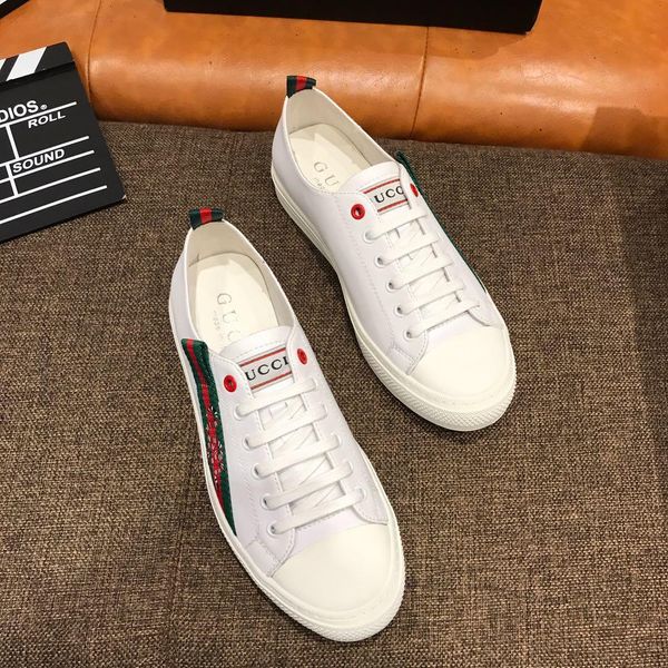 2021y summer new pattern men 's casual shoes ,wild sports shoes ,comfortable thick bottom shoes ,original box packaging 38 -44, Black
2021y summer new pattern men 's casual shoes ,wild sports shoes ,comfortable thick bottom shoes ,original box packaging 38 -44, Black