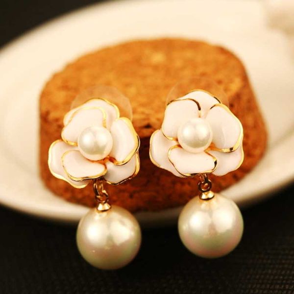 dangle & chandelier luxury famous small camellia pearl pendant stud earrings black white rose flower party decoration earring for woman, Silver
dangle & chandelier luxury famous small camellia pearl pendant stud earrings black white rose flower party decoration earring for woman, Silver