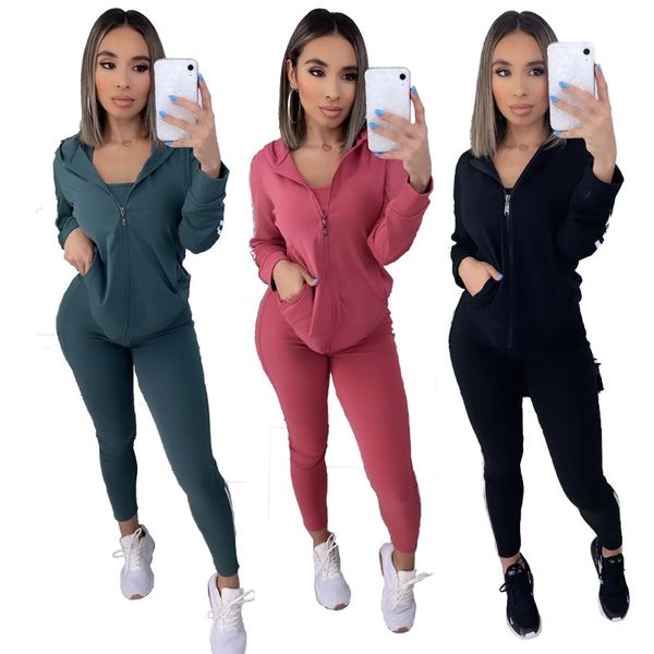 2020 women's european and american sports and leisure suits summer high waist tight yoga three-piece suit, Gray
2020 women's european and american sports and leisure suits summer high waist tight yoga three-piece suit, Gray