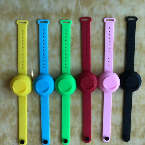hand sanitizer wrist bracelet silicone hand sanitizer gel alcohol degerming wristband dispensing portable wearable sanitiser f92101, Blue
hand sanitizer wrist bracelet silicone hand sanitizer gel alcohol degerming wristband dispensing portable wearable sanitiser f92101, Blue