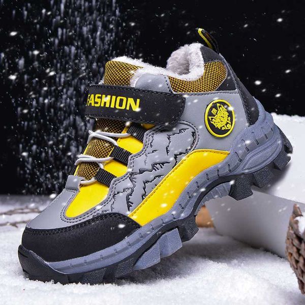 new kids winter shoes boys hiking shoes plus fur warm sport running waterproof non-slip outdoor climbing sneakers unisex 
new kids winter shoes boys hiking shoes plus fur warm sport running waterproof non-slip outdoor climbing sneakers unisex