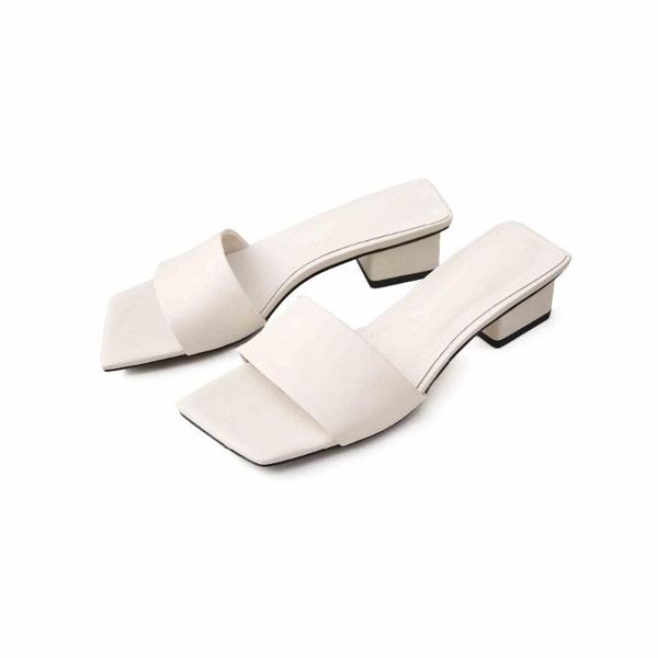 yd-ever 2021 genuine leather summer mules square toe med heels peep toe british design solid color sandals l11-a, Black
yd-ever 2021 genuine leather summer mules square toe med heels peep toe british design solid color sandals l11-a, Black